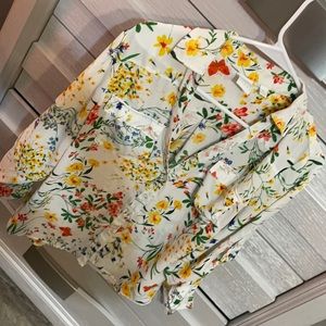 Yellow flower adjustable sleeve blouse